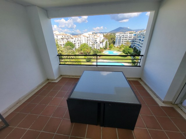 4 Schlafzimmer Apartment in Puerto Banús