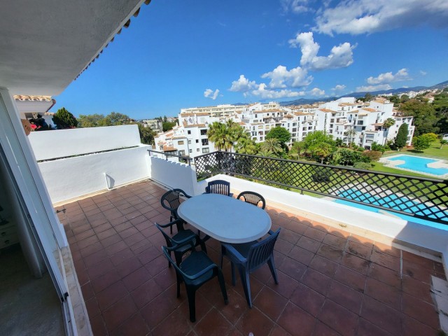 4 Schlafzimmer Apartment in Puerto Banús