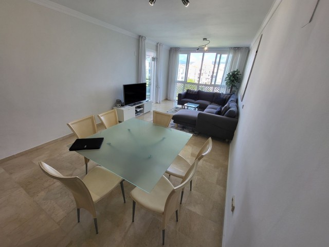 4 Schlafzimmer Apartment in Puerto Banús