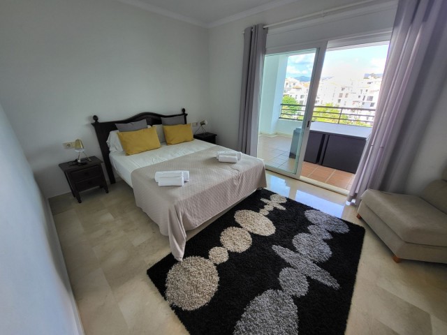 4 Schlafzimmer Apartment in Puerto Banús