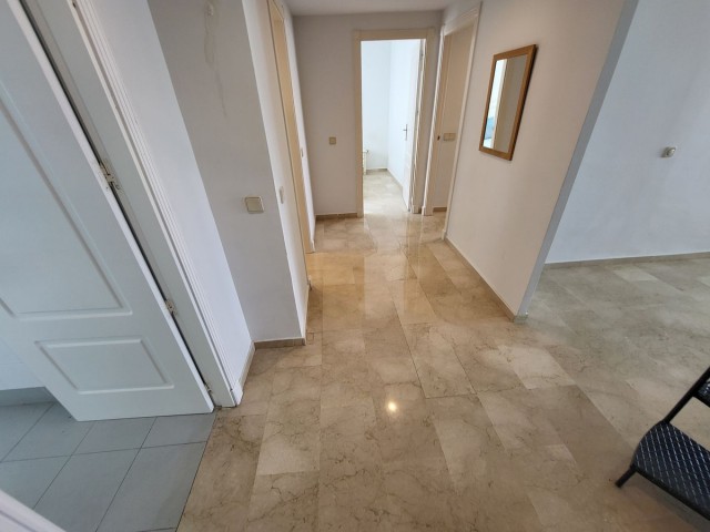 4 Schlafzimmer Apartment in Puerto Banús