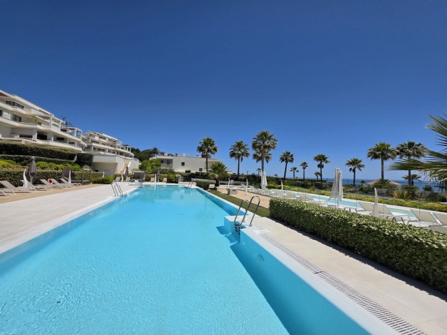 4 Bedrooms Townhouse in New Golden Mile