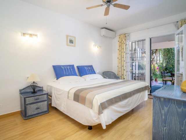 4 Bedrooms Villa in Guadalmina Alta