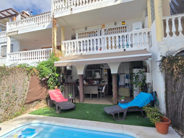 Reihenhaus, Benalmadena, R5235718