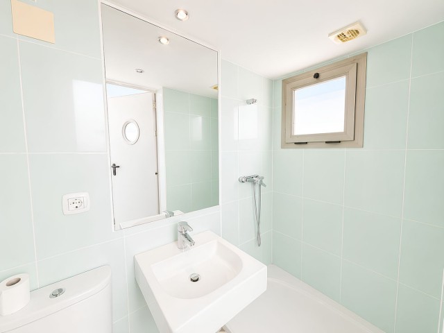 5 Bedrooms Apartment in La Cala de Mijas