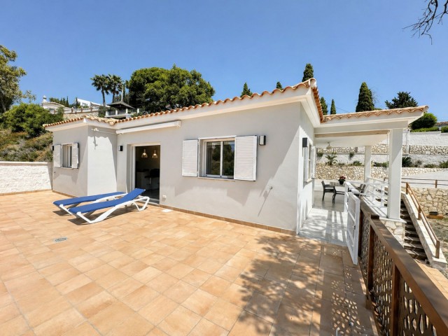 4 Bedrooms Villa in Mijas