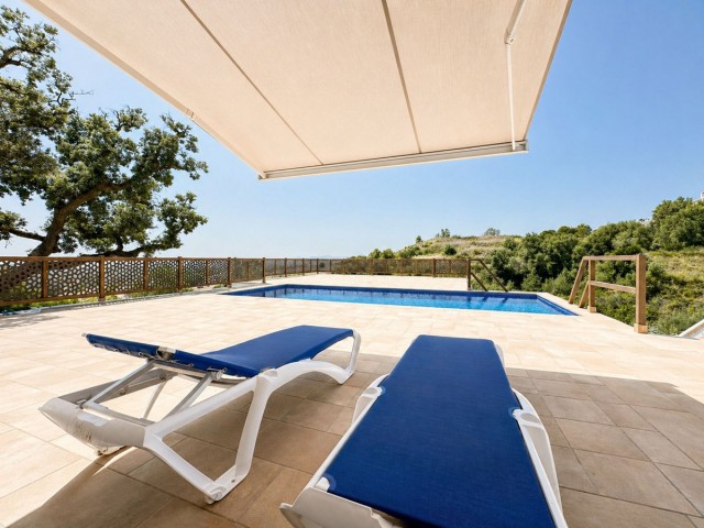 4 Bedrooms Villa in Mijas