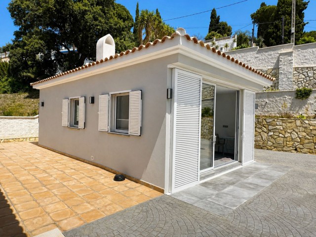4 Bedrooms Villa in Mijas