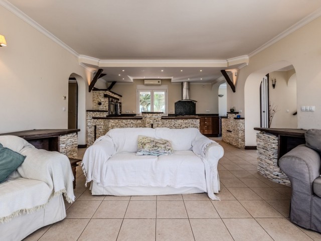 6 Schlafzimmer Villa in El Faro