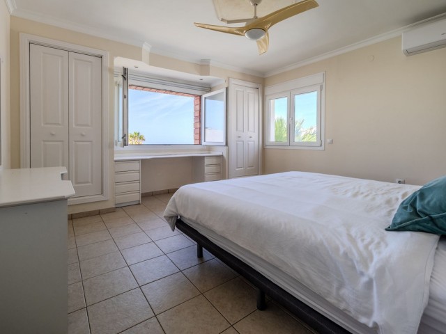 6 Schlafzimmer Villa in El Faro
