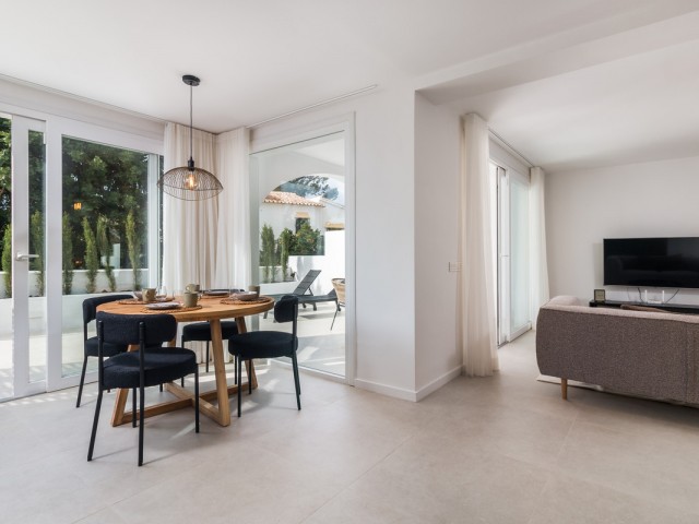 2 Soveroms Villa i Istán