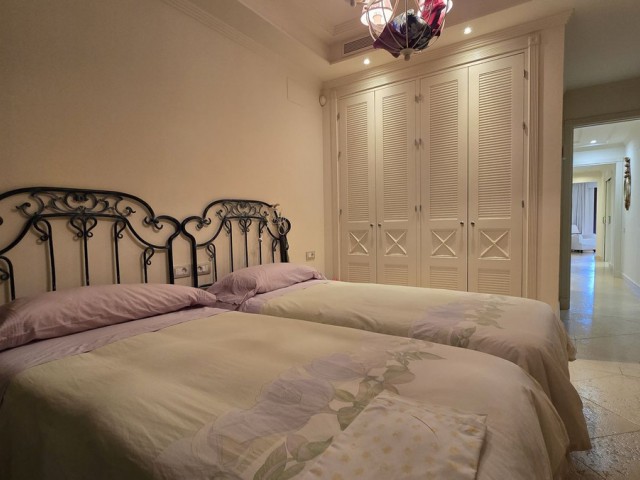 3 Bedrooms Apartment in Estepona