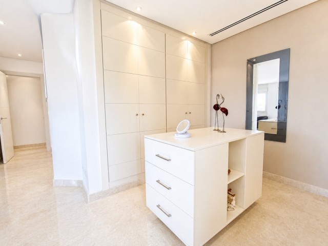 2 Schlafzimmer Apartment in Nueva Andalucía