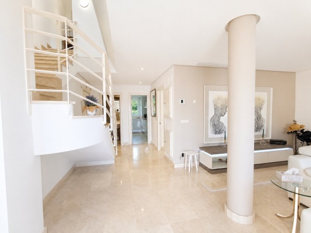 2 Schlafzimmer Apartment in Nueva Andalucía