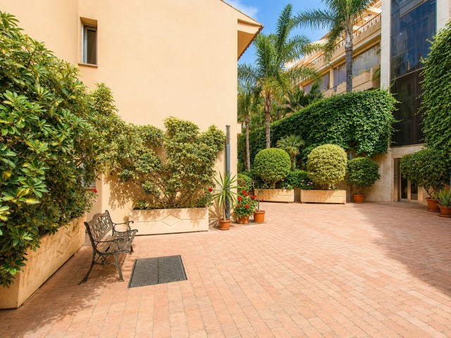 2 Schlafzimmer Apartment in Nueva Andalucía