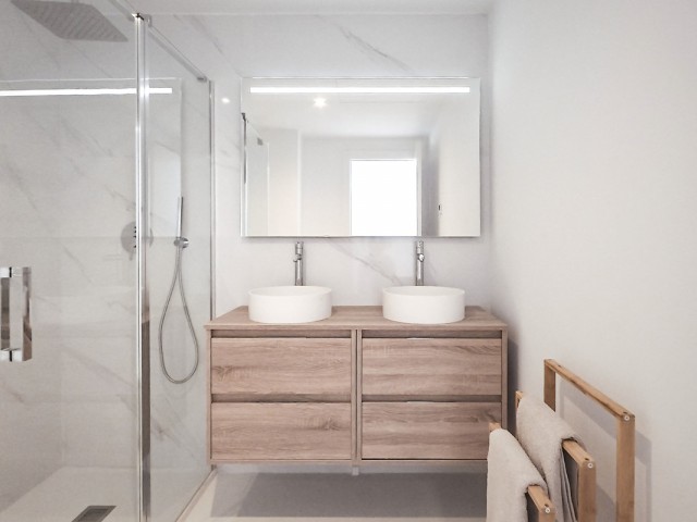 Apartamento con 2 Dormitorios  en Fuengirola