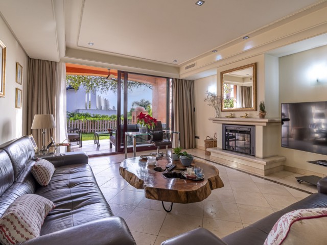 4 Bedrooms Townhouse in The Golden Mile