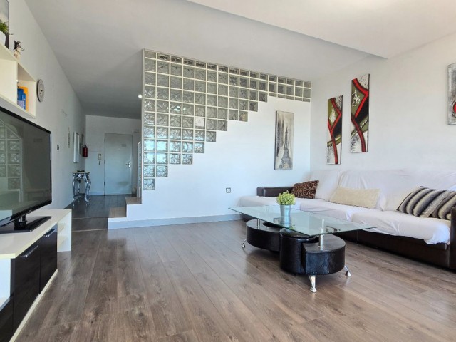 Apartamento, La Carihuela, R5400367