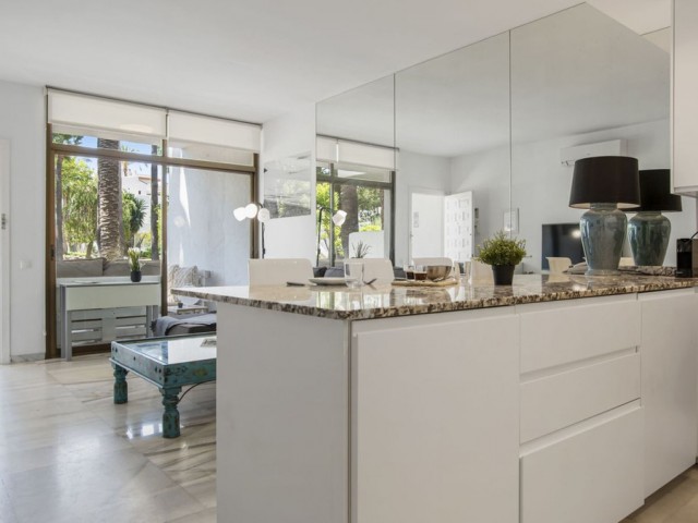 2 Schlafzimmer Apartment in Puerto Banús