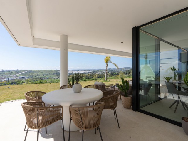 3 Bedrooms Apartment in Estepona