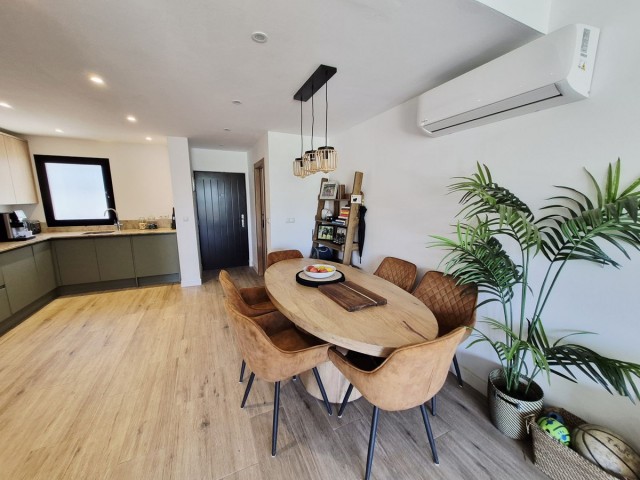 2 Bedrooms Townhouse in Calahonda