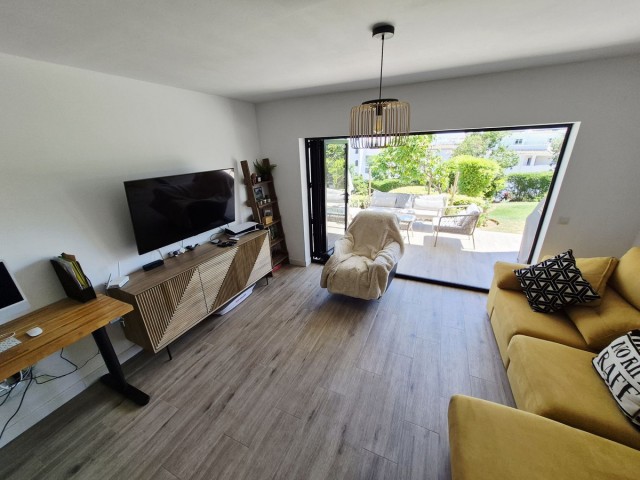 2 Bedrooms Townhouse in Calahonda