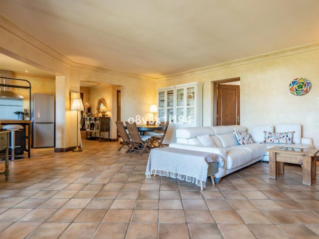 2 Bedrooms Villa in Marbella