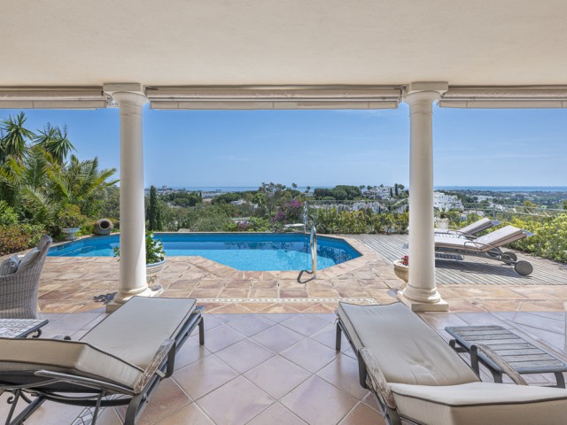 Villa con 6 Dormitorios  en Benahavís