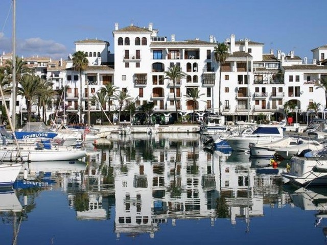 2 Schlafzimmer Apartment in La Duquesa