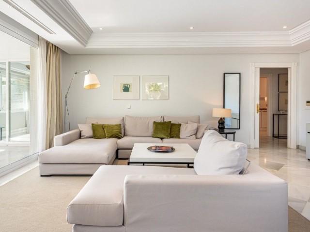 Apartamento con 2 Dormitorios  en The Golden Mile
