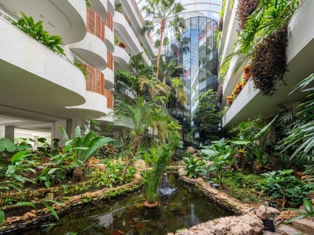 Apartamento con 2 Dormitorios  en The Golden Mile
