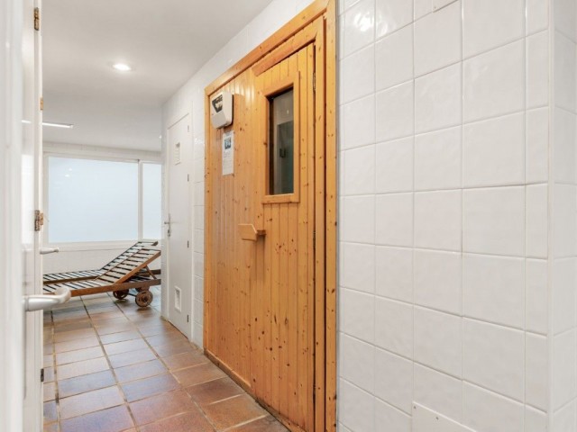 Apartamento con 2 Dormitorios  en The Golden Mile