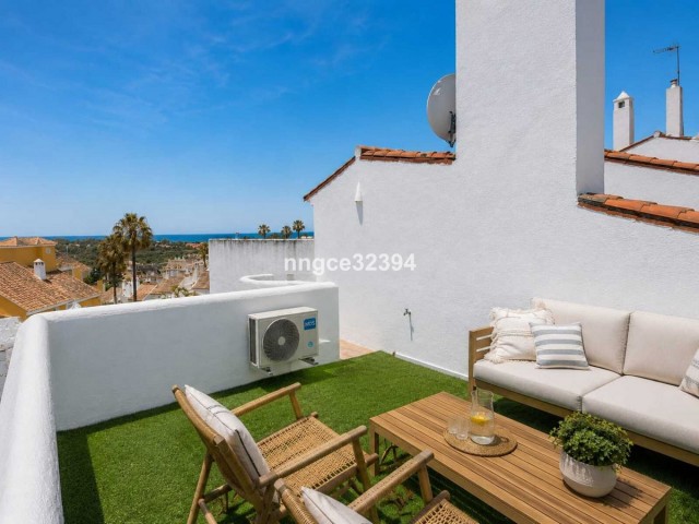 Apartamento con 3 Dormitorios  en New Golden Mile