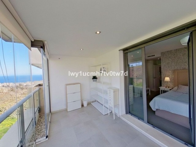 3 Bedrooms Apartment in Arroyo de la Miel