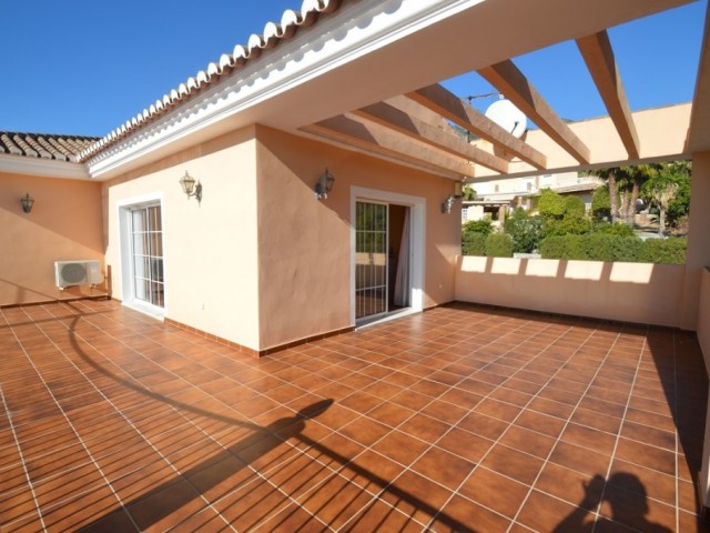 6 Bedrooms Villa in Benalmadena