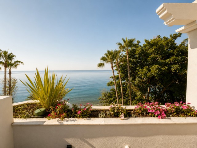 2 Bedrooms Apartment in Estepona
