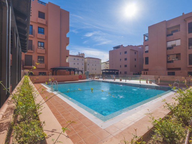 Apartment, Arroyo de la Miel, R5401387