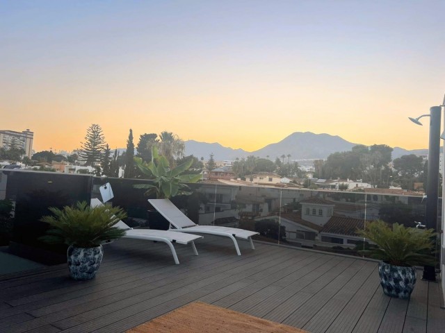 5 Bedrooms Villa in Benalmadena Costa