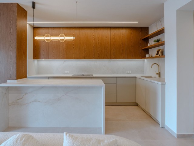 2 Schlafzimmer Apartment in Nueva Andalucía