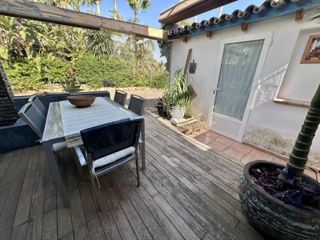 3 Bedrooms Townhouse in Estepona