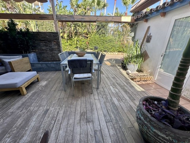 3 Bedrooms Townhouse in Estepona