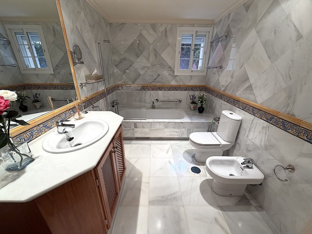 2 Bedrooms Apartment in Monte Halcones