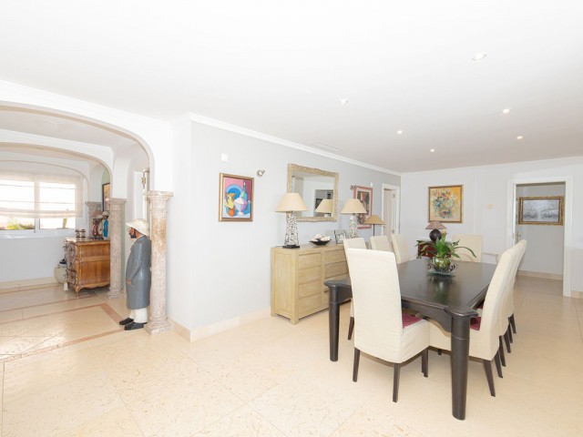 3 Schlafzimmer Apartment in Nueva Andalucía