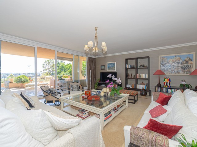 3 Schlafzimmer Apartment in Nueva Andalucía