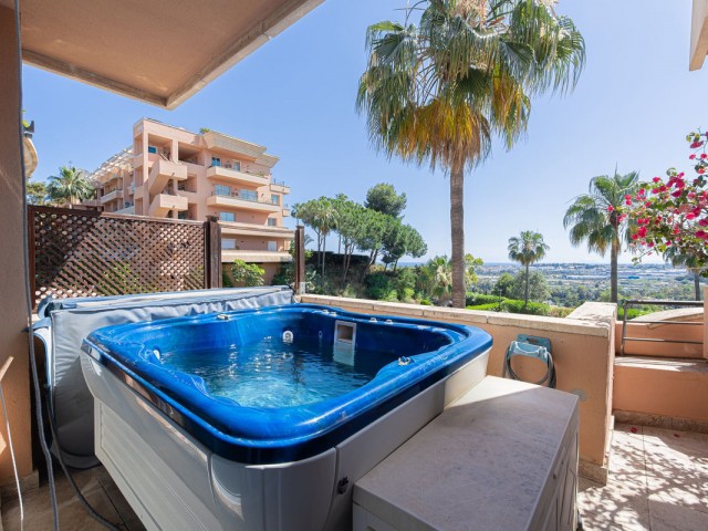 3 Schlafzimmer Apartment in Nueva Andalucía