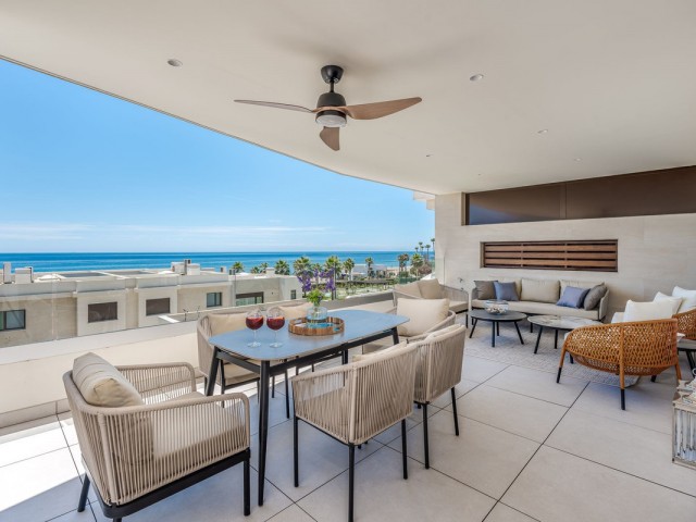 3 Bedrooms Apartment in Estepona