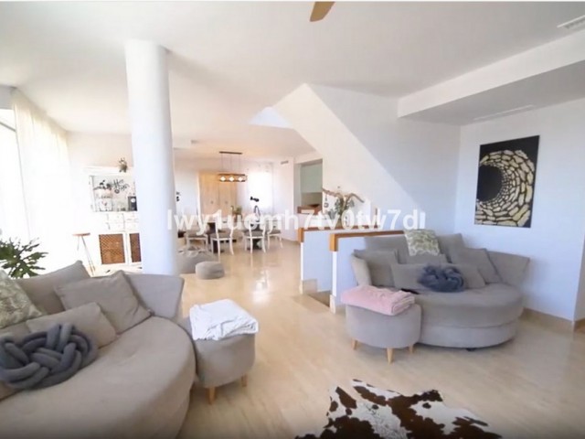 5 Schlafzimmer Apartment in La Cala de Mijas