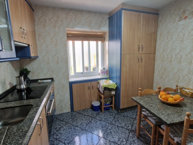 4 Bedrooms Townhouse in Estepona