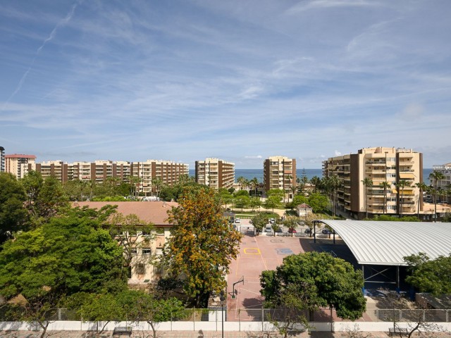 4 Bedrooms Apartment in Fuengirola