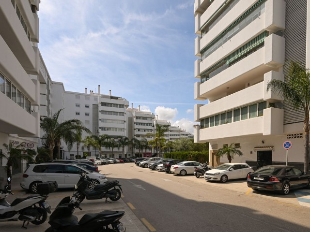 4 Bedrooms Apartment in Fuengirola